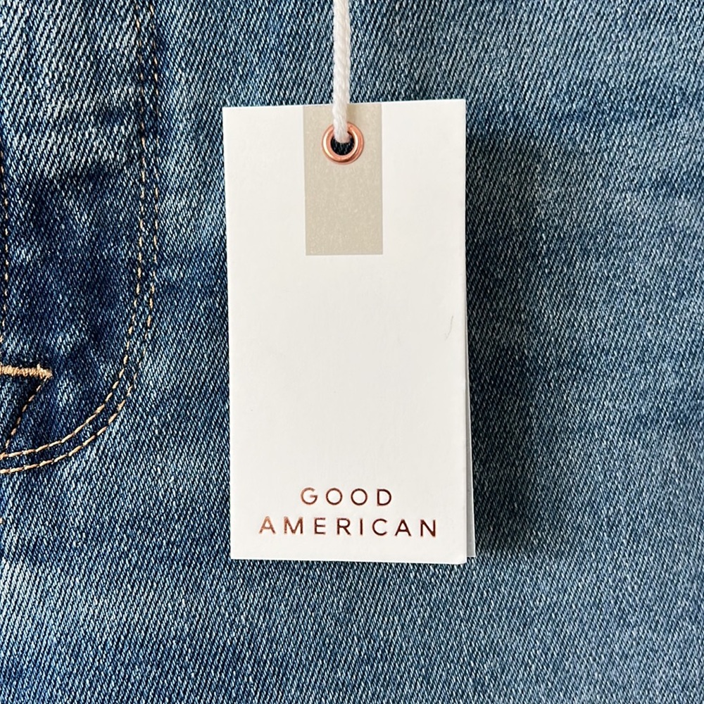 🎉HP🎉 GOOD AMERICAN Good Curve Skinny Crop Jean - Picture 6 of 13